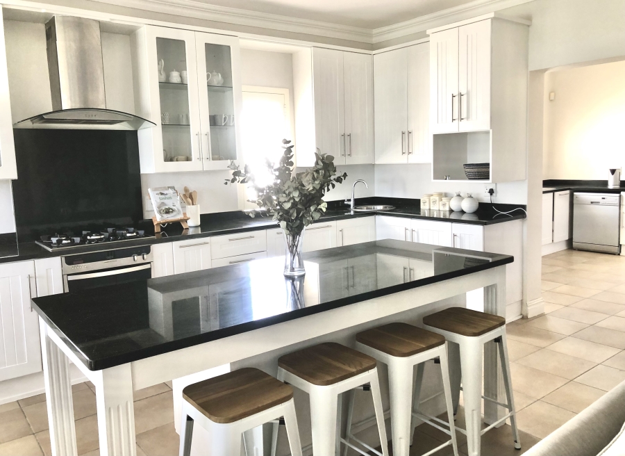 3 Bedroom Property for Sale in Kenton On Sea Eastern Cape